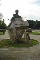 monumento presidente alfaro
