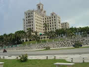 hotel nacional de cuba, vista desde el malecon