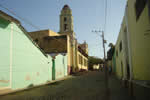 calle empedrada en trinidad