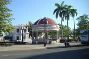 teatro tomas terry y parque marti