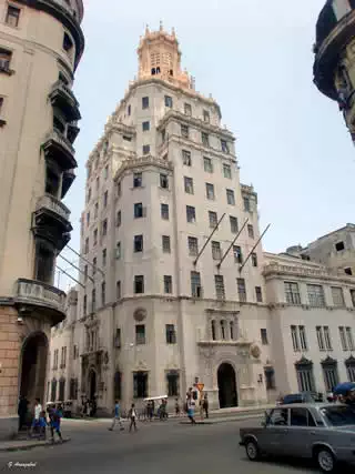 edificio de la cuban telephone company