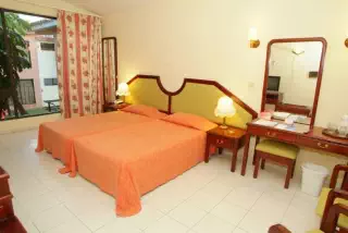 hotel club amigo atlántico guardalavaca, habitación standard