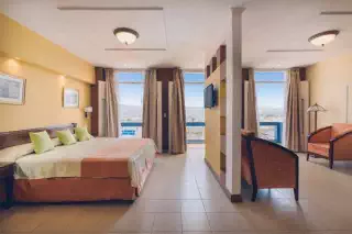 hotel e san félix, habitación junior suite